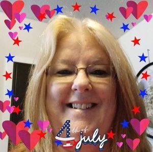 Meet your Posher, Rita